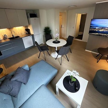 Moderne Sentral Leilighet Med 3 Soverom - Saltus トロムソ エクステリア 写真